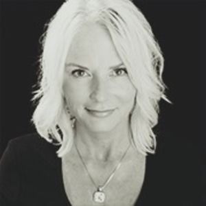 Meet your Posher, Lisa ann